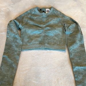 Gymshark Camo Seamless Long Sleeve in sage green in size small